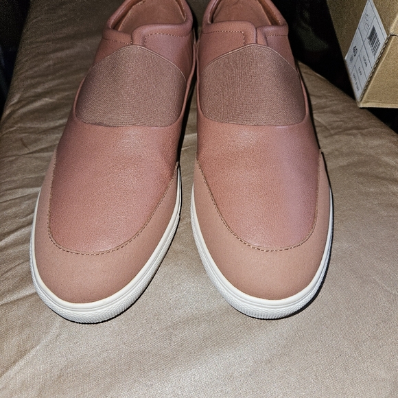 Matt & Nat LUCAS VEGAN SLIP ON SNEAKERS, women's size 9 - Picture 6 of 8